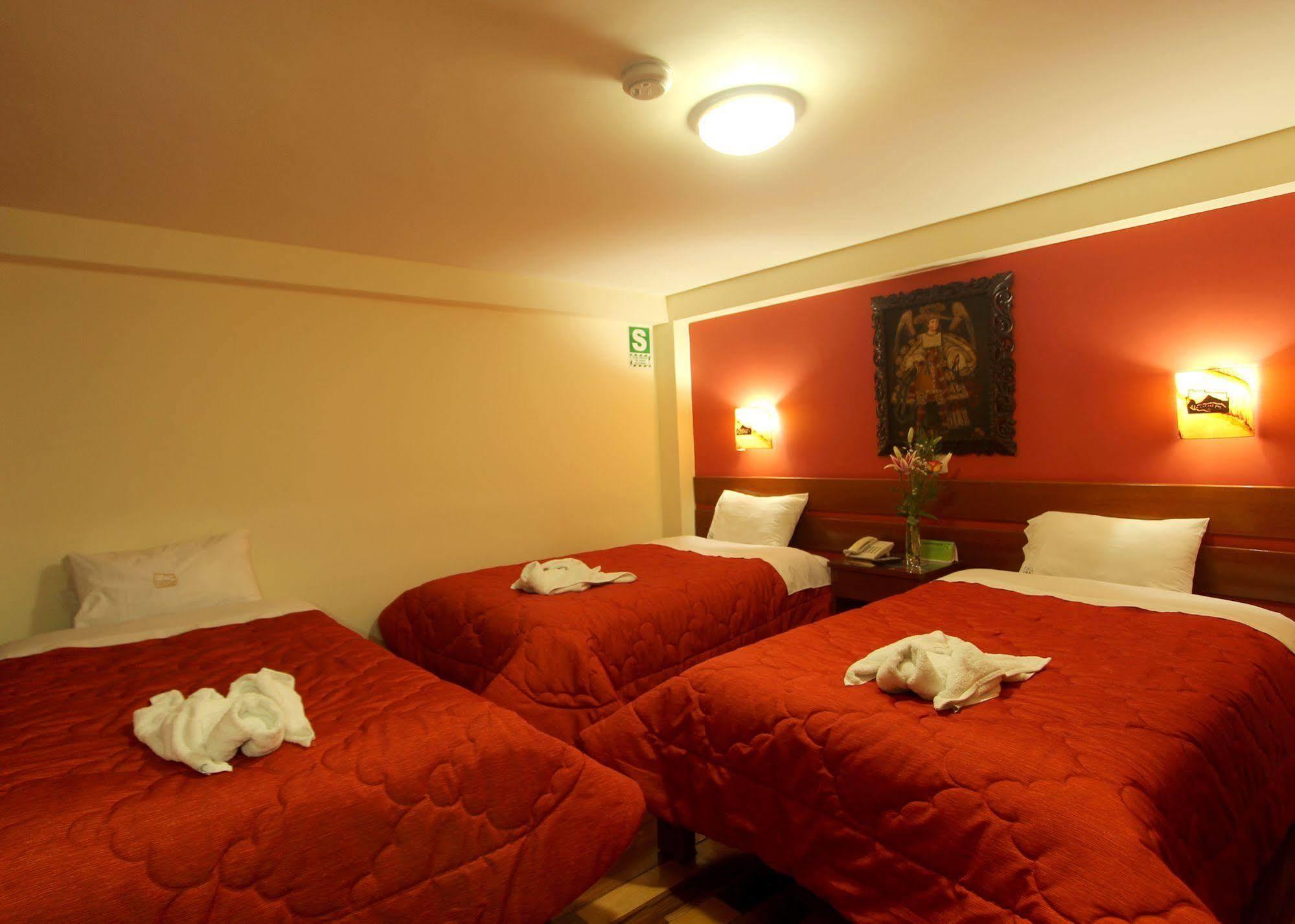 Kenamari Hotel クスコ エクステリア 写真